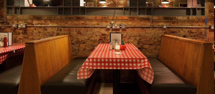 Maggie's Vintage Beats & Breakfast